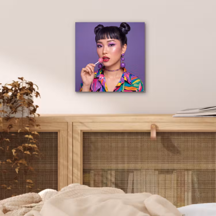 Vrouw - Portret - Make-up - Paars - Levendig aluminium wit klein -sfeer3
