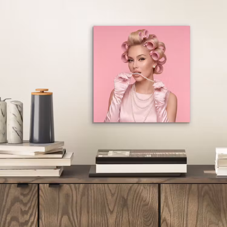 Vrouw - Roze - Parelketting - Krulspelden aluminium wit klein -sfeer1