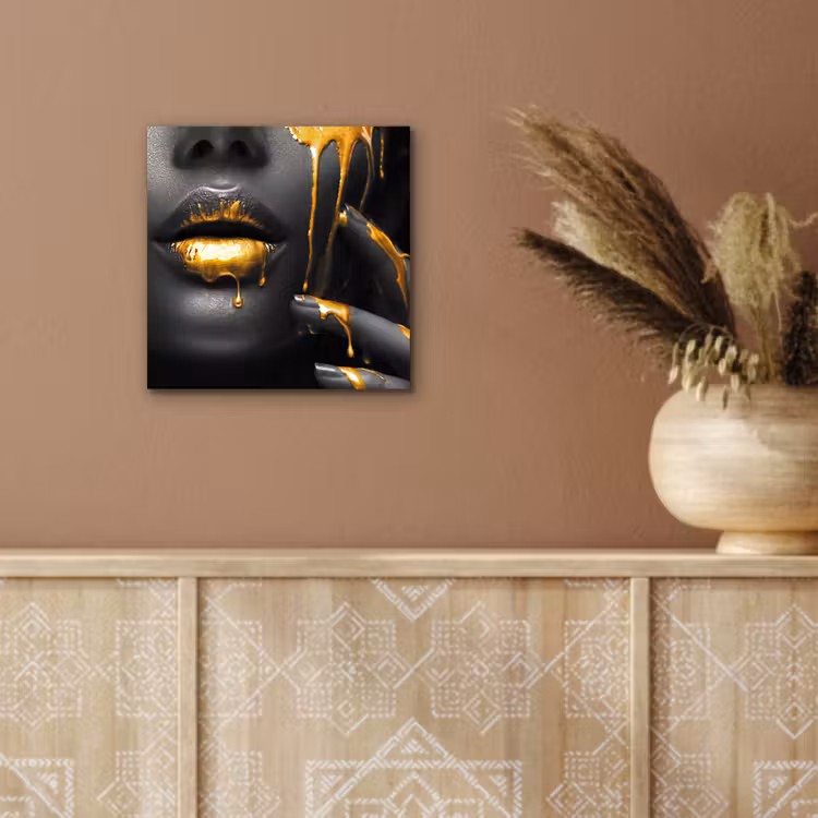 Vrouw - Zwart - Goud - Gezicht - Lippen aluminium wit klein -sfeer4