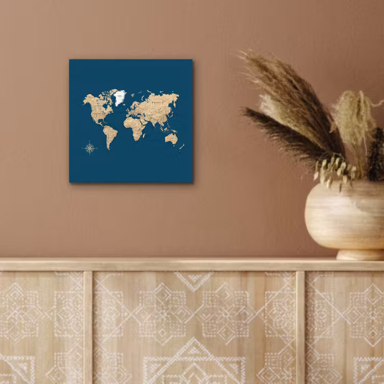 Wereldkaart - Donkerblauw - Beige aluminium wit klein -sfeer4