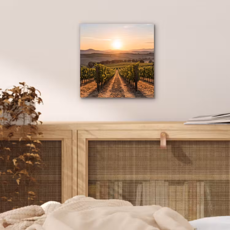 Wijngaard - Zonsondergang - Landschap aluminium wit klein -sfeer3