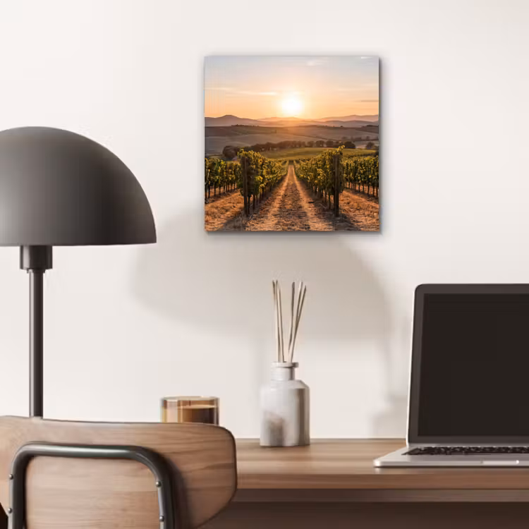 Wijngaard - Zonsondergang - Landschap aluminium wit klein -sfeer5