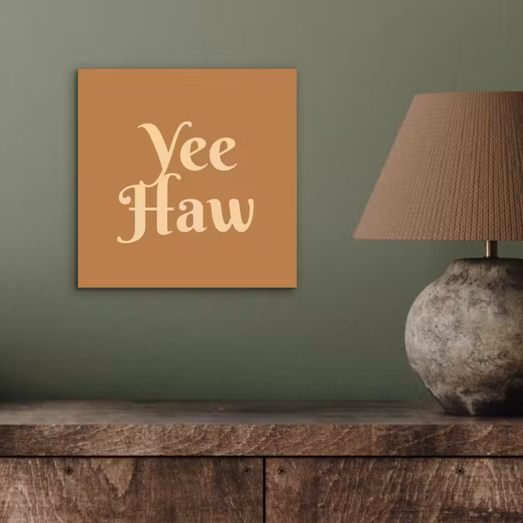 Yee haw - Bruin - Minimalistisch aluminium wit klein -sfeer2