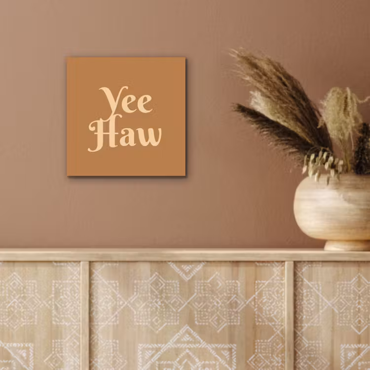 Yee haw - Bruin - Minimalistisch aluminium wit klein -sfeer4