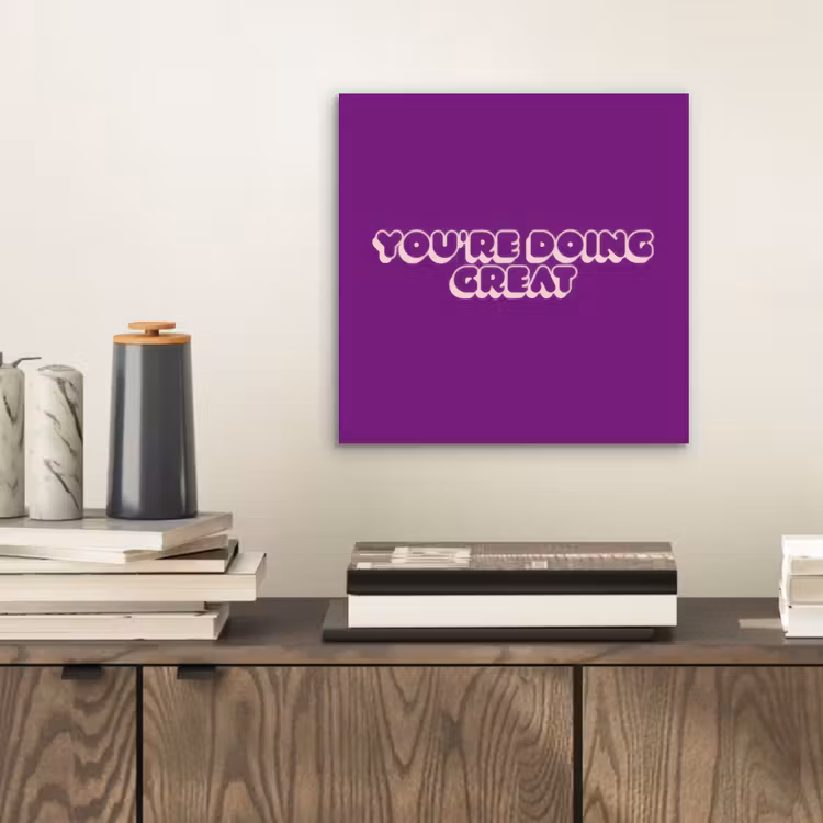 You're doing great - Paars - Bubble letters aluminium wit klein -sfeer1