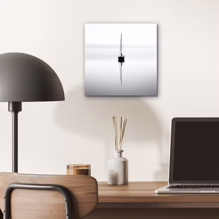 Zeilboot - Zwart - Water - Silhouet aluminium wit klein -sfeer5