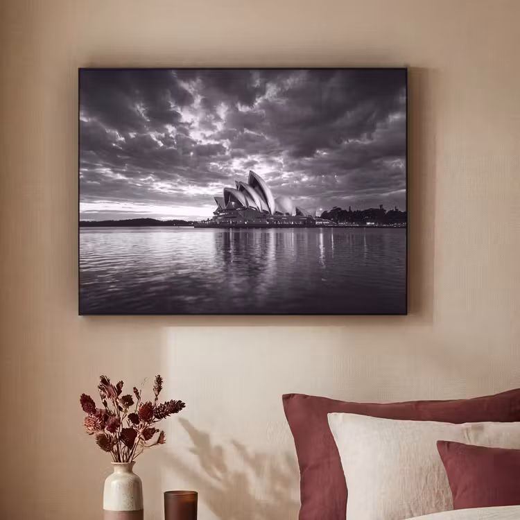Architectuur - Water - Stad - Modern - Zwart-wit Textielframe zwart klein -sfeer1