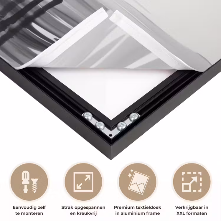 Bamboestammen - Water - Minimalistisch - Wit Textielframe zwart klein -USP_feed_closeupNL