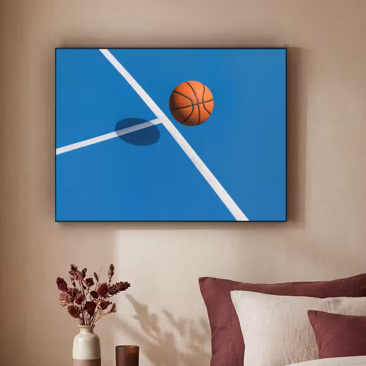Basket - Bal - Blauw - Zwevend Textielframe zwart klein -sfeer1