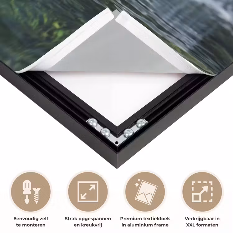 Beek - Waterval - Natuur - Groen Textielframe zwart klein -USP_feed_closeupNL