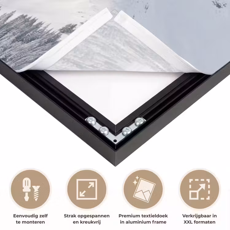 Berg - Sneeuw - Winter - Natuur - Wit Textielframe zwart klein -USP_feed_closeupNL