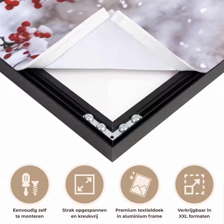 Bessen - Takken - Sneeuw - Winter - Kleurrijk Textielframe zwart klein -USP_feed_closeupNL