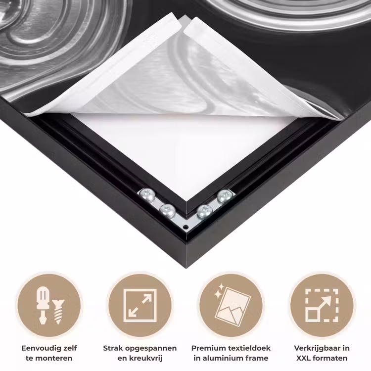 Blikjes - Aluminium - Patroon - Industrieel - Zilver Textielframe zwart klein -USP_feed_closeupNL