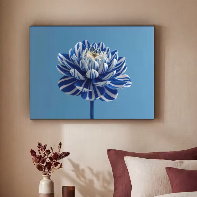 Bloem - Blauw - Bloemblaadjes - Streepjes Textielframe - compleet frame klein -sfeer1