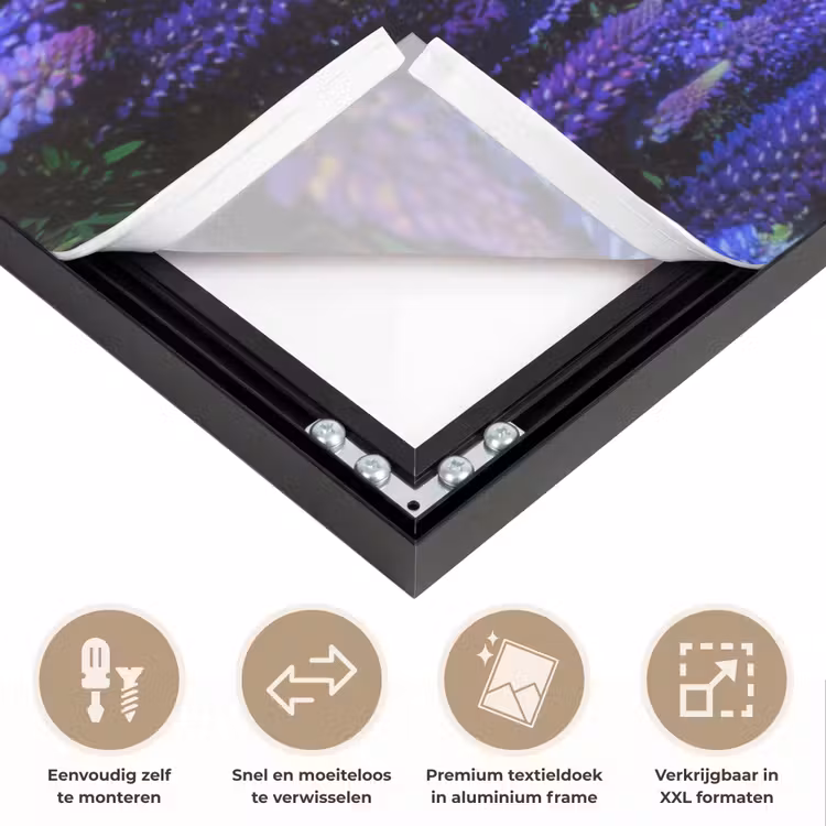Bloemen - Nacht - Lupine - Sterrenhemel - Paars - Natuur Textielframe zwart klein -USP_closeupNL