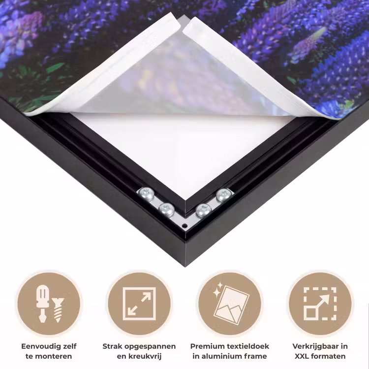 Bloemen - Nacht - Lupine - Sterrenhemel - Paars - Natuur Textielframe zwart klein -USP_feed_closeupNL