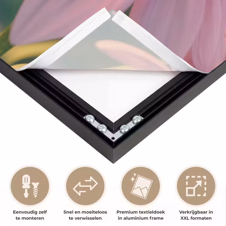 Bloemen - Paars - Bijen Textielframe zwart klein -USP_closeupNL