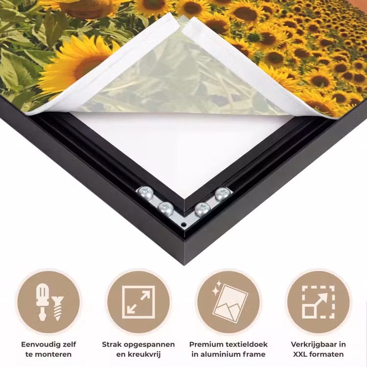 Bloemen - Zonnebloem - Zonsondergang - Nacht - Oranje Textielframe zwart klein -USP_feed_closeupNL