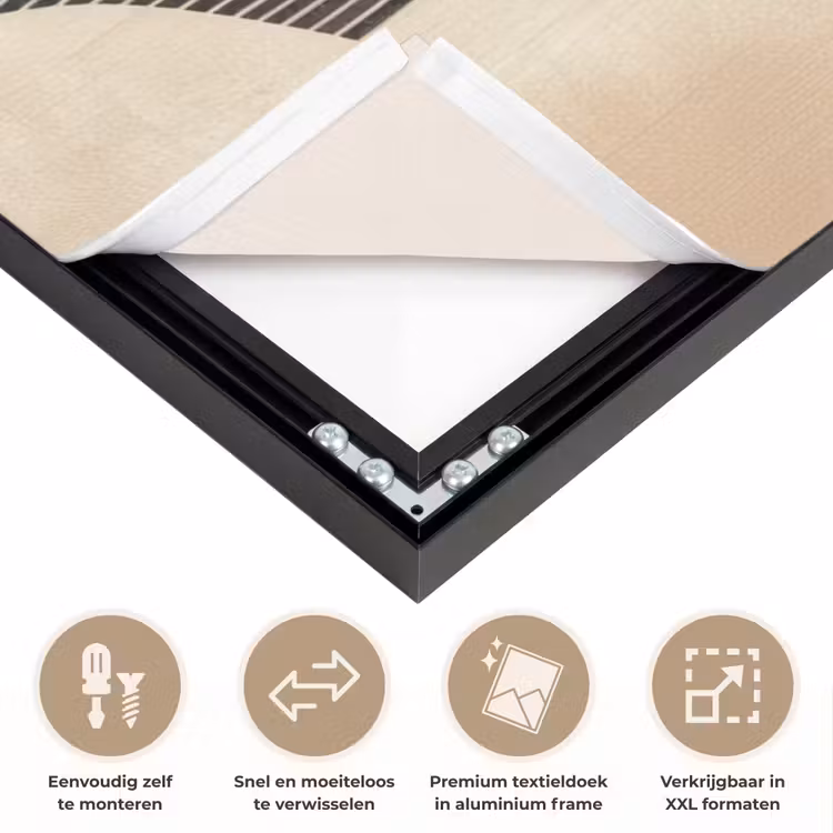 Boog -  Strepen - Minimalistisch - Zwart Textielframe zwart klein -USP_closeupNL