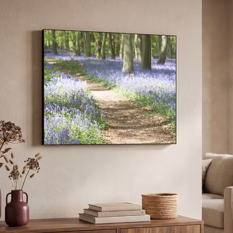 Bos - Pad - Bloemen - Paars - Groen - Natuur Textielframe zwart klein -sfeer3