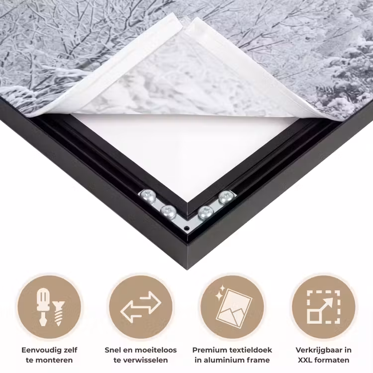 Bos - Sneeuw - Winter - Natuur - Wit Textielframe zwart klein -USP_closeupNL