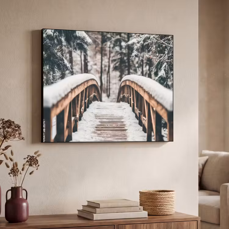 Brug - Winterlandschap - Bos - Natuur - Sneeuw Textielframe - compleet frame klein -sfeer3