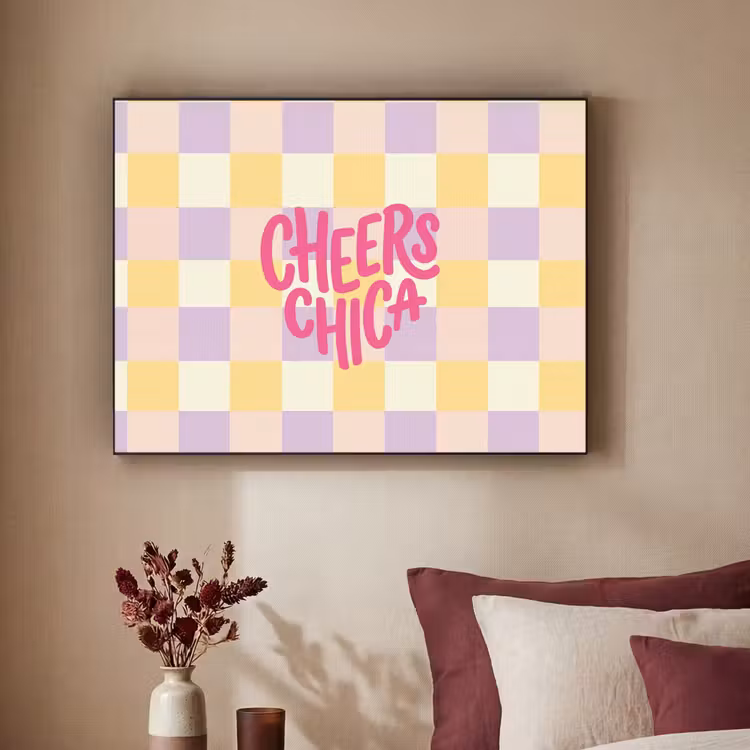 Cheers Chica - Ruitjes - Lila - Geel Textielframe zwart klein -sfeer1