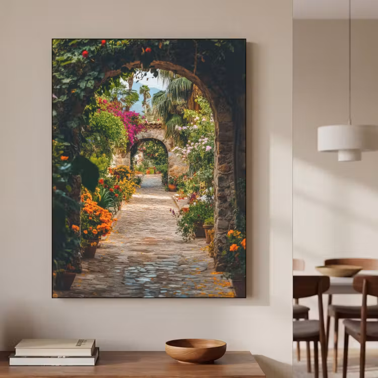 Doorkijk - Bloemen - Poort - Stenen Textielframe - compleet frame klein -sfeer2