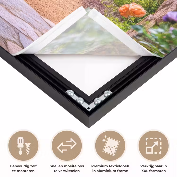 Doorkijk - Poort - Bloemen - Tuin Textielframe zwart klein -USP_closeupNL