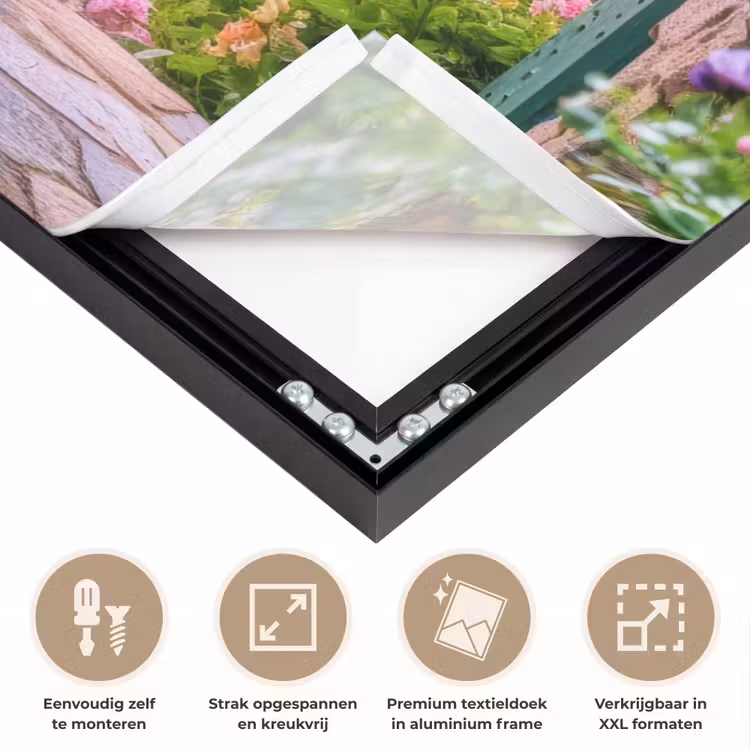Doorkijk - Vuurtoren - Bloemen - Uitzicht Textielframe zwart klein -USP_feed_closeupNL