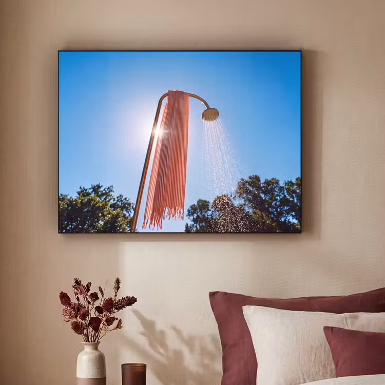 Douche - Water - Zomer - Blauw Textielframe zwart klein -sfeer1