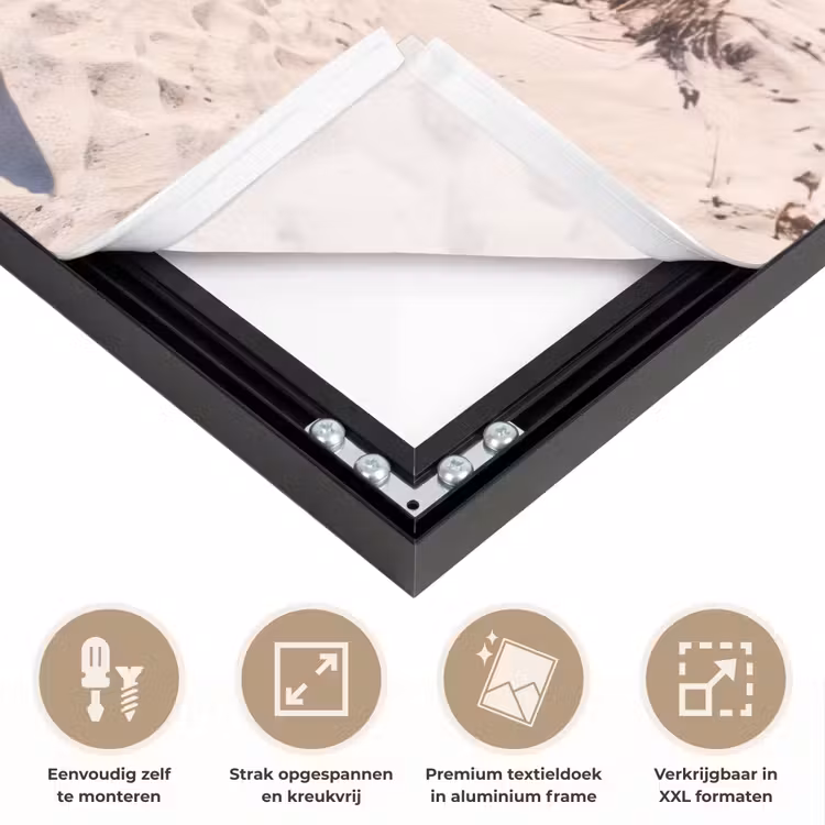 Duin - Bord - Kust - Landschap - Rood Textielframe zwart klein -USP_feed_closeupNL