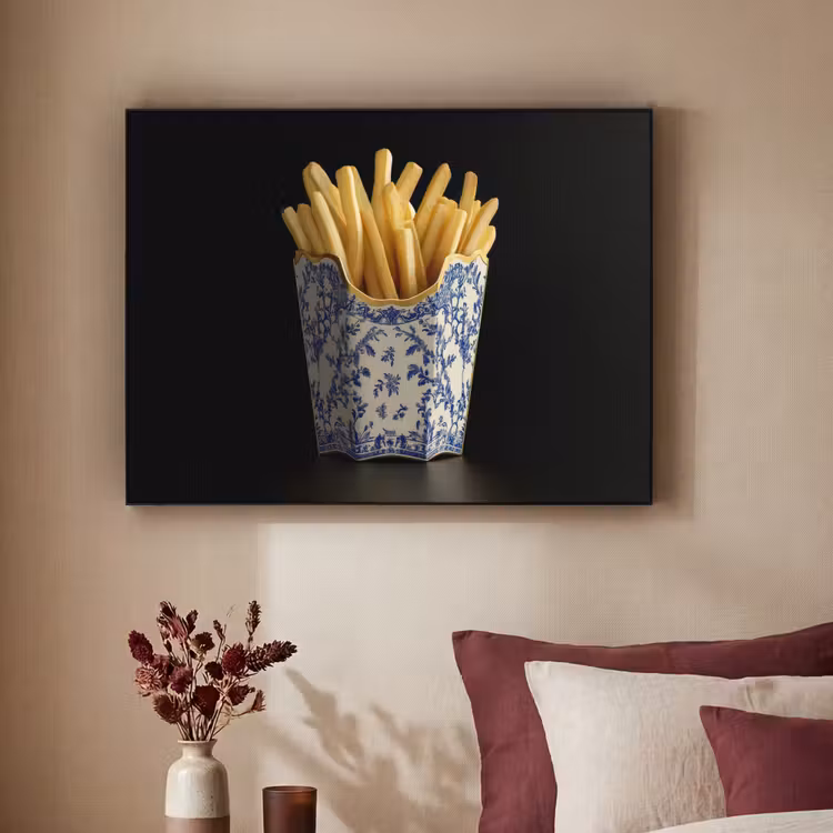 Friet - Porselein - Delfts blauw - Eten Textielframe zwart klein -sfeer1