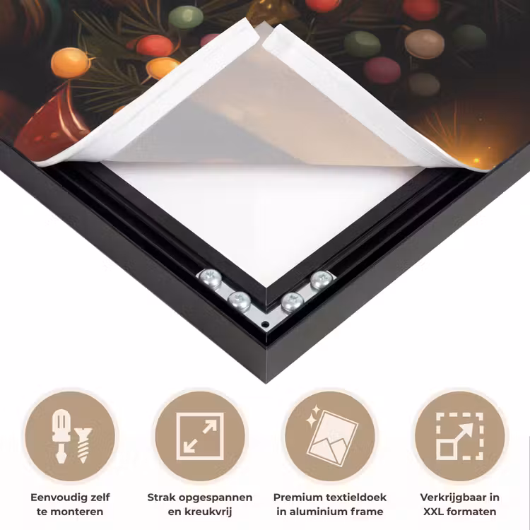 Gnooms - Kerst - Raam - Kleurrijk Textielframe zwart klein -USP_feed_closeupNL