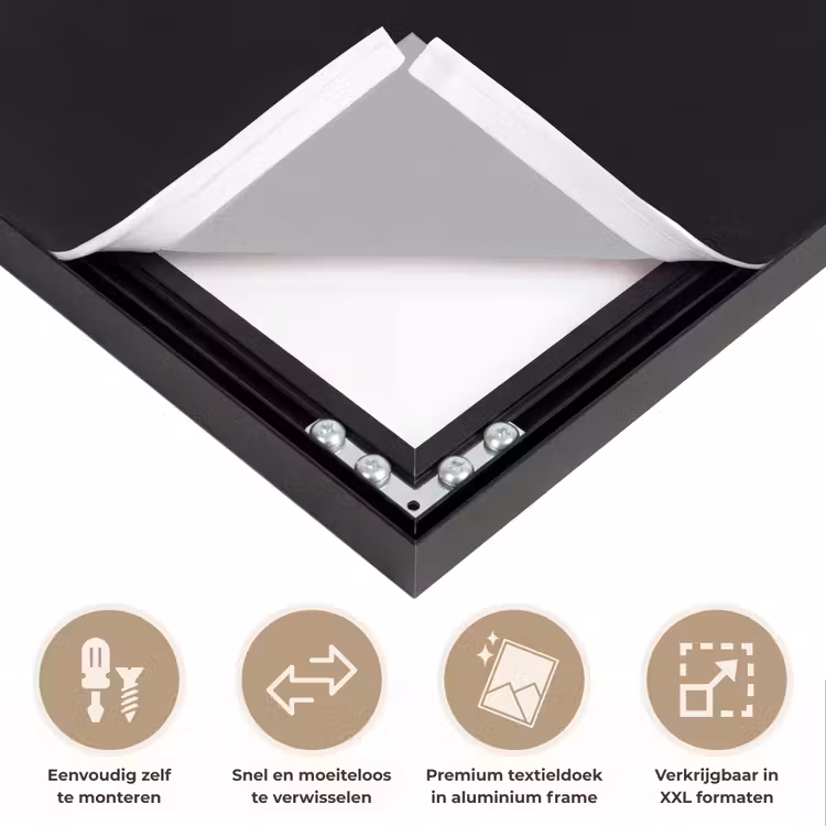 Golfbal - Minimalistisch - Wit Textielframe zwart klein -USP_closeupNL