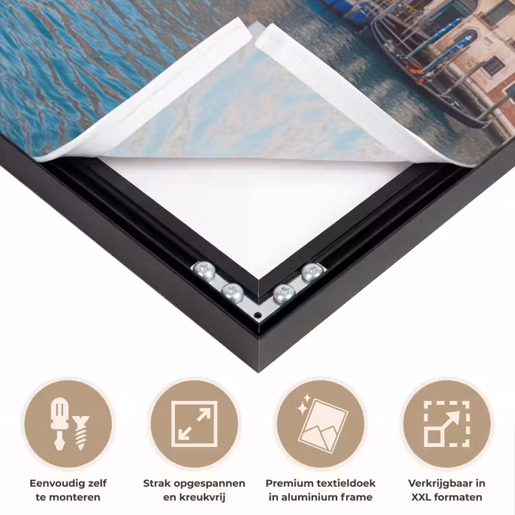 Gondel - Venetië - Kanaal - Stadsgezicht - Avondlicht Textielframe zwart klein -USP_feed_closeupNL