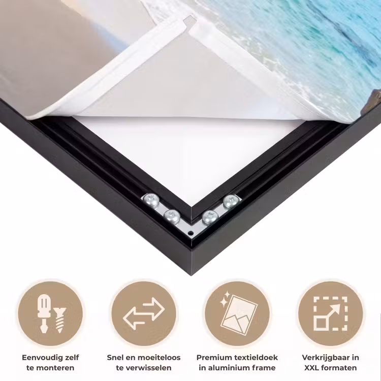 Grot - Strand - Zee - Blauw Textielframe zwart klein -USP_closeupNL