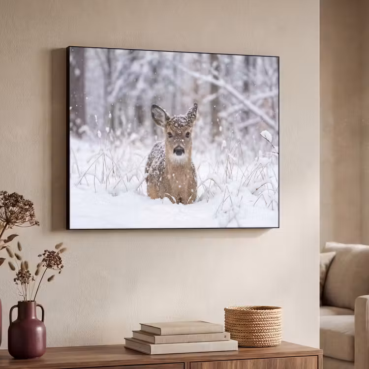 Hert - Sneeuw - Bos - Dieren - Vertederend Textielframe zwart klein -sfeer3