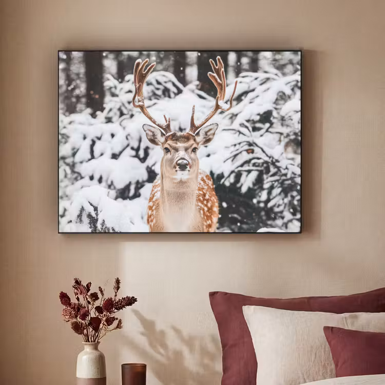 Hert - Sneeuw - Winter - Bos - Dieren Textielframe zwart klein -sfeer1
