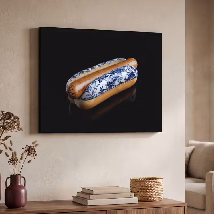 Hotdog - Porselein - Delfts blauw - Eten Textielframe zwart klein -sfeer3