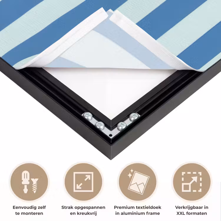 Illustratie - Bessen - Blauw - Strepen Textielframe zwart klein -USP_feed_closeupNL
