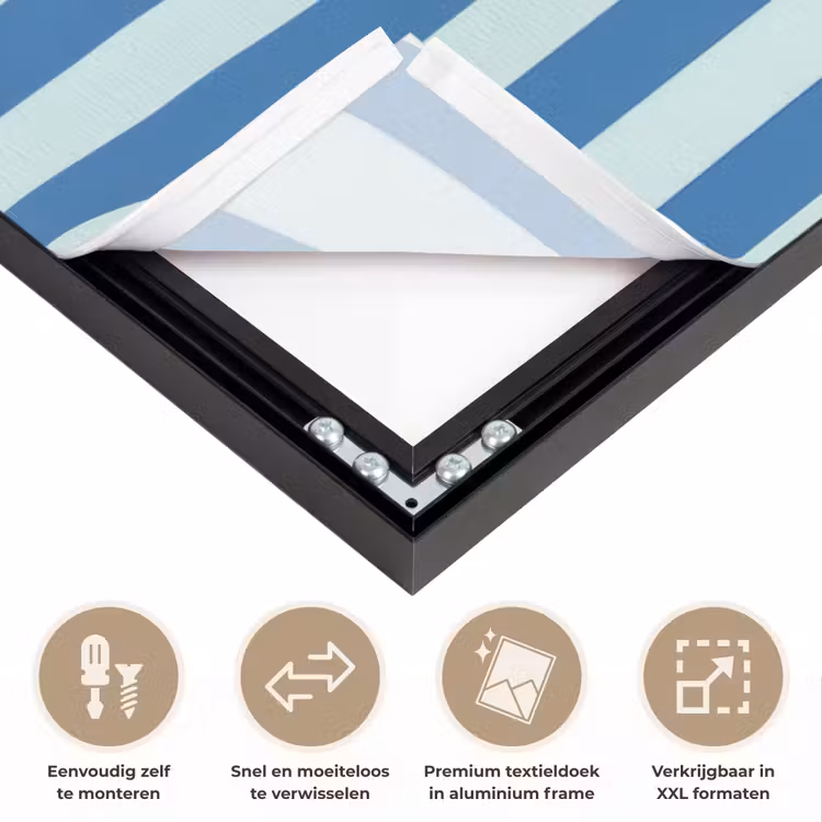 Illustratie - Bessen - Blauw - Strepen Textielframe zwart klein -USP_closeupNL