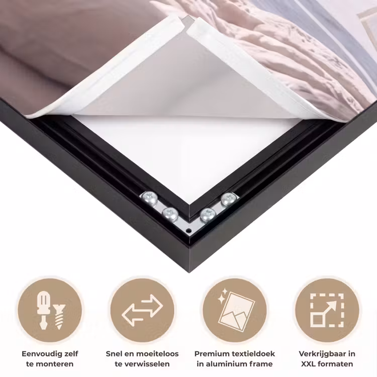 Interieur - Zeezicht - Modern - Rust - Beige Textielframe zwart klein -USP_closeupNL