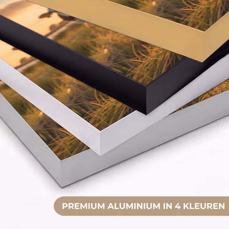 Koe - Weiland - Dieren portret - Natuur - Koeien Textielframe zwart klein -USP_kleurenNL