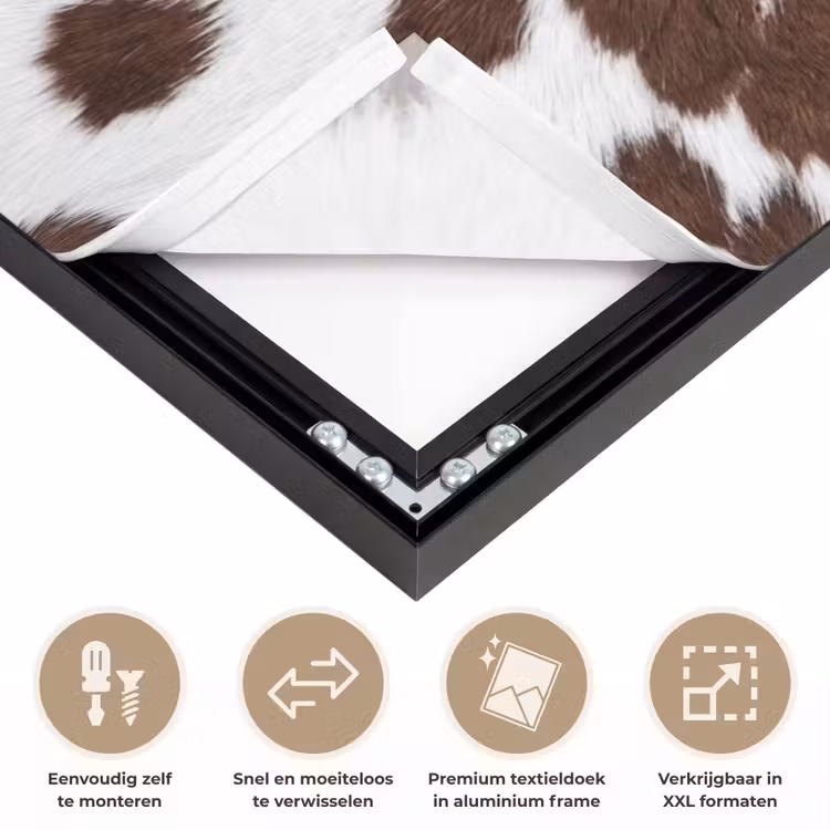 Koeienhuid - Klassiek - Bruin Textielframe zwart klein -USP_closeupNL