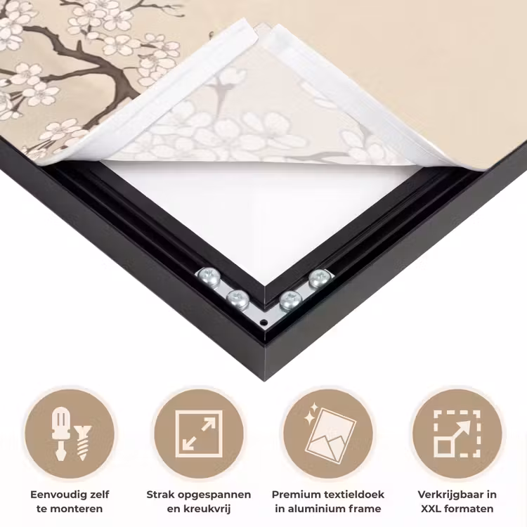 Kraanvogels - Bloesem - Beige Textielframe zwart klein -USP_feed_closeupNL