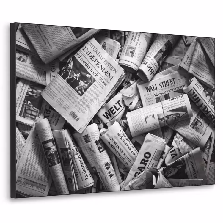 Krant - Stapel - Nieuws - Zwart-wit Textielframe zwart klein -3d