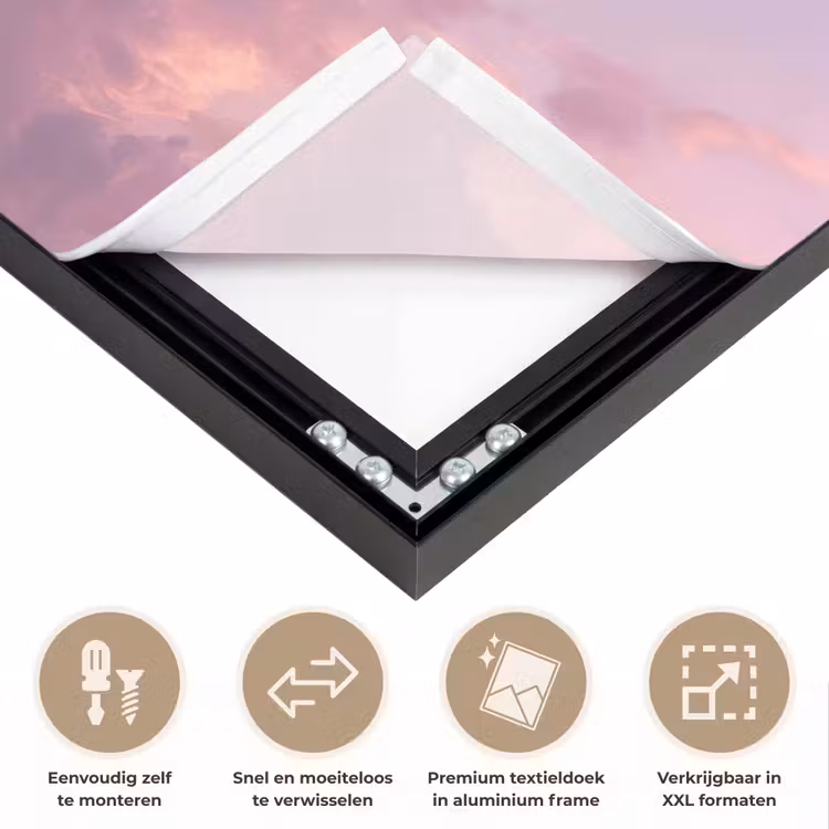 Kwallen - Roze - Wolken Textielframe zwart klein -USP_closeupNL