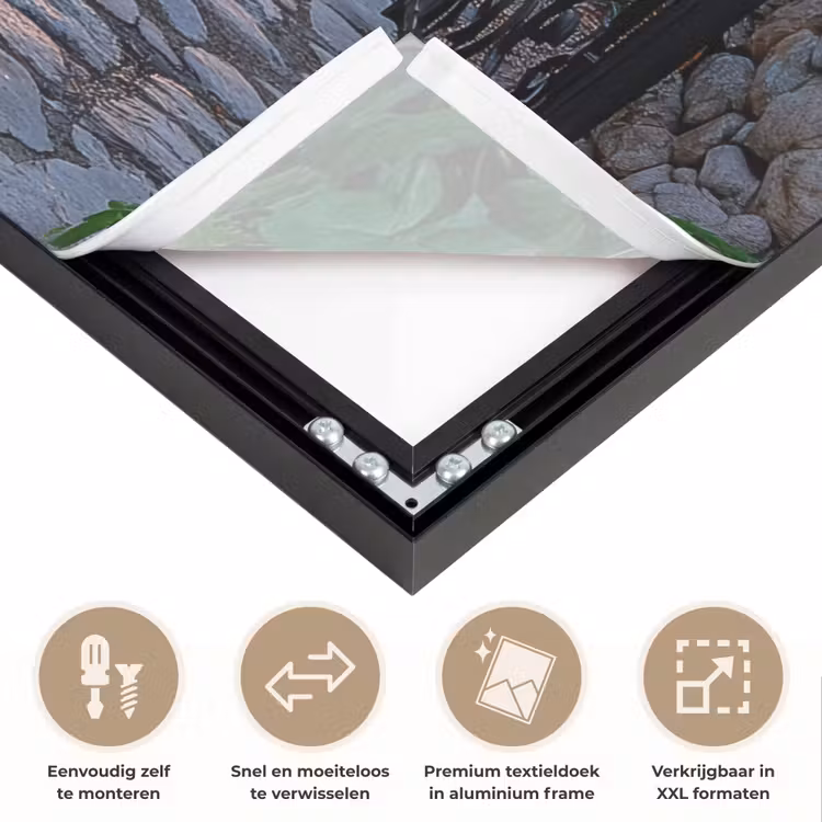 Landschap - Hek - Pad - Zonsondergang - Natuur Textielframe zwart klein -USP_closeupNL