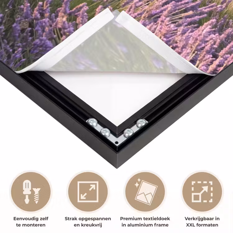 Lavendel - Landschap - Sereen - Paars Textielframe zwart klein -USP_feed_closeupNL
